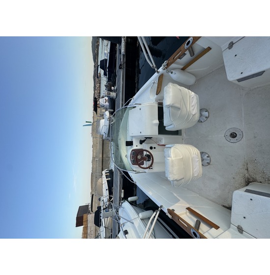 B2 MARINE CAP FERRET 605 OPEN