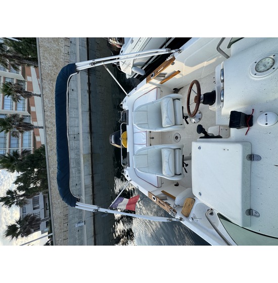 B2 MARINE CAP FERRET 605 OPEN