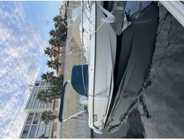 B2 MARINE CAP FERRET 650 OPEN