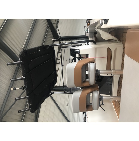 BENETEAU FLYER 7 SPACEDECK