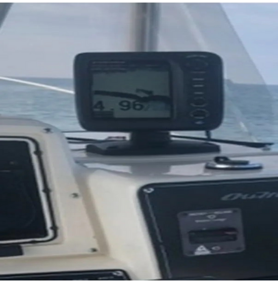 BOSTON WHALER 26 OUTRAGE