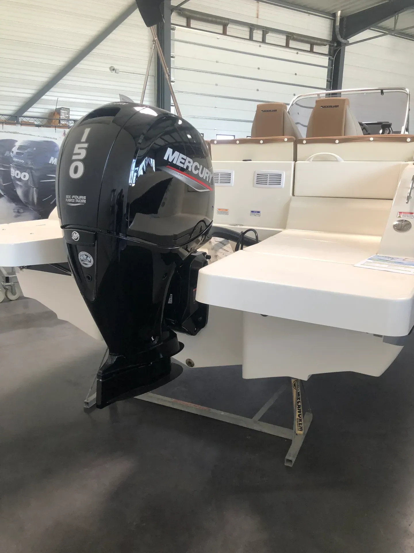 QUICKSILVER 675 OPEN NEUF
