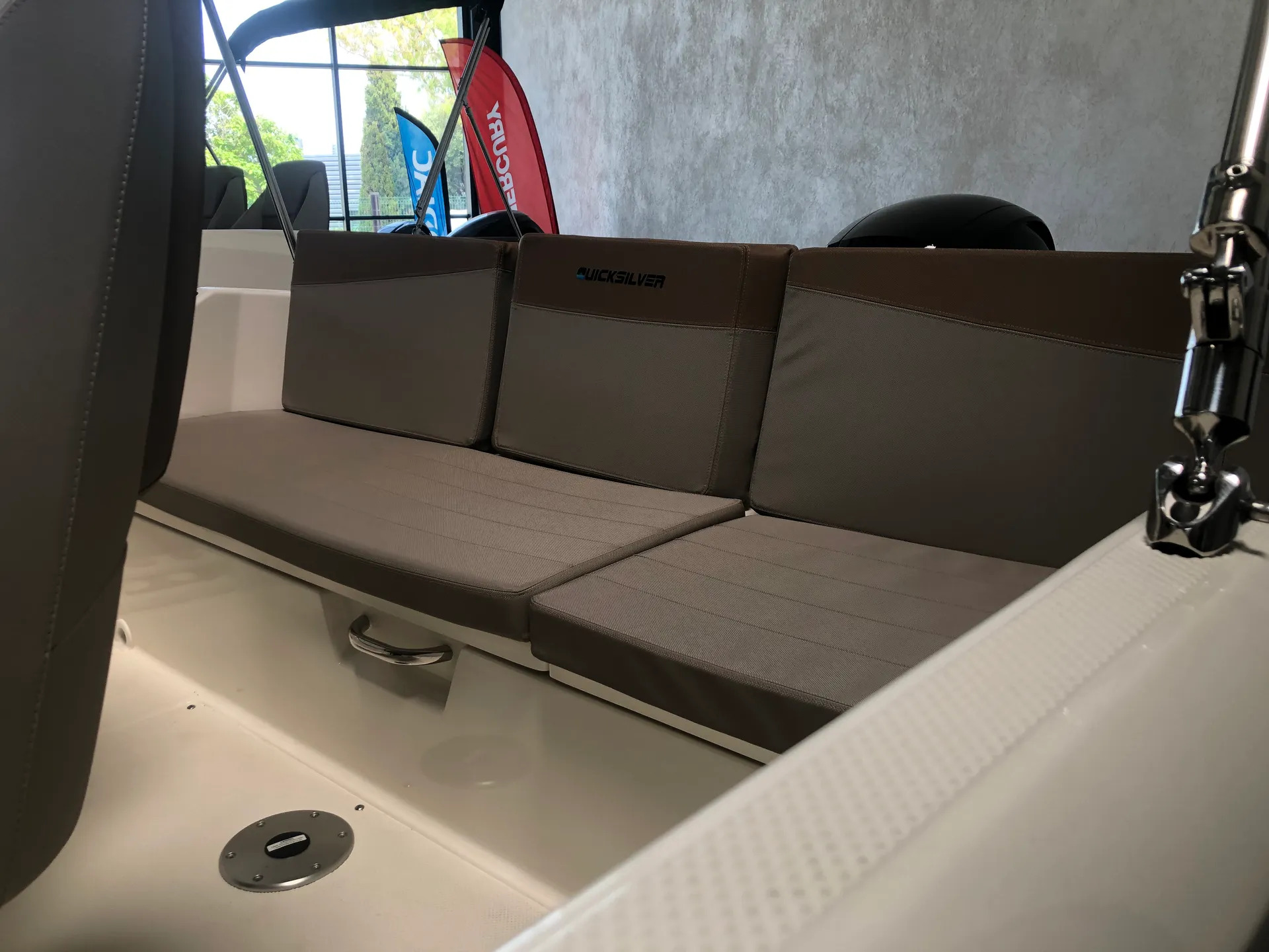 QUICKSILVER 675 OPEN NEUF