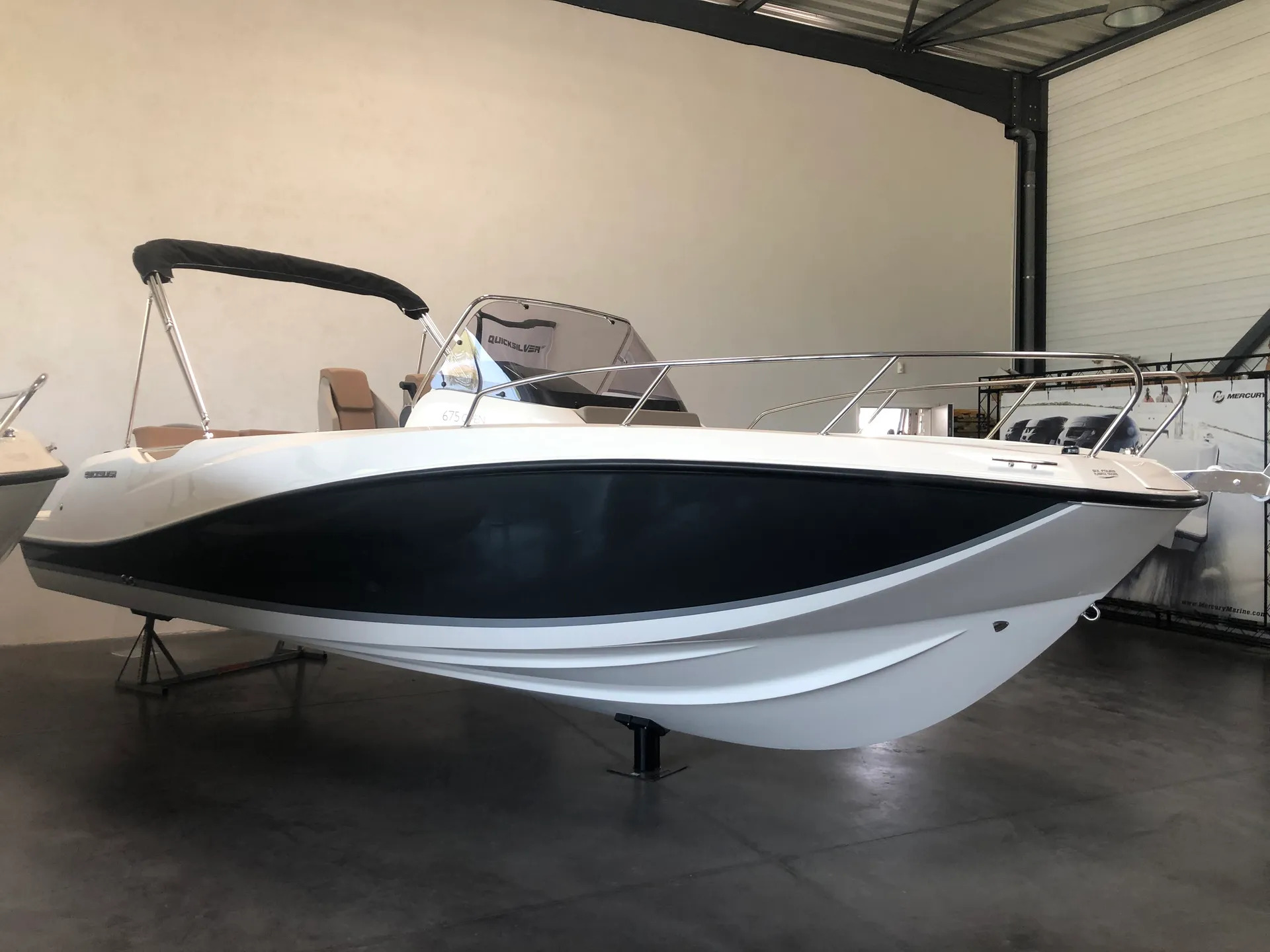 QUICKSILVER 675 OPEN NEUF