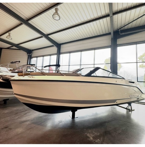 QuicksilVER 675 Cruiser