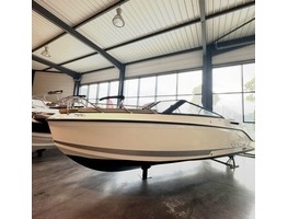 QuicksilVER 675 Cruiser